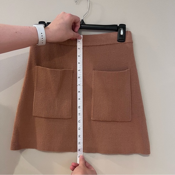 ZARA Ribbed Knit Brown Skirt - Picture 4 of 6